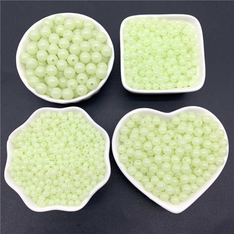 4/5/6/8/10/12 mm tugevad helendavad helmed ümmargused akrüülist vahedega helmed ehete valmistamiseks DIY võlusid käevõru kaelakee