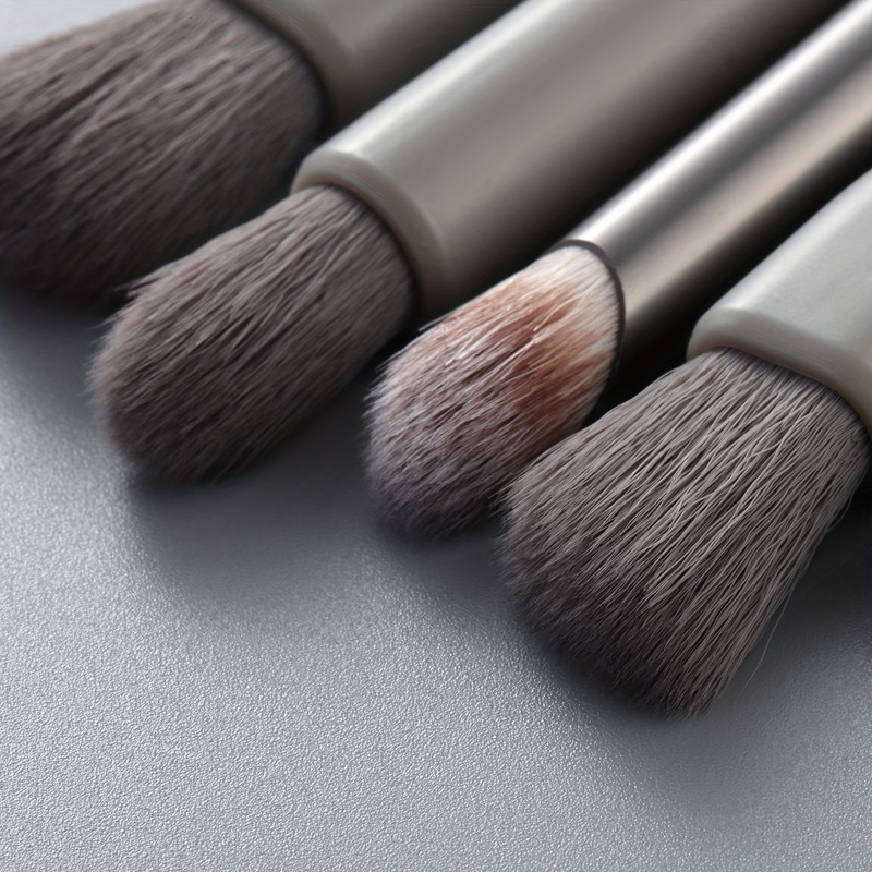 KOSMETYKI 6 utazási sminkecset Szemhéjpúder ecset Szemöldökkefe ajak ecset Smudge ecset Szemsmink eszközök