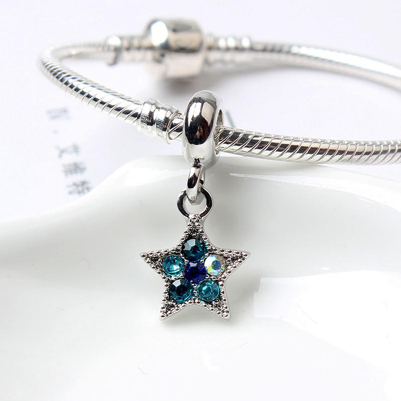 Klassikaline originaal sulamist helmes sinine CZ särav täht, rippuv võluklamber, kork sobib Pandora käevõru käevõru DIY naiste ehted