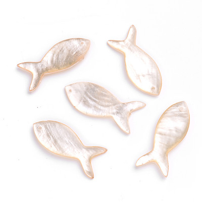 Χονδρική 2τμχ Φυσικό Κρεμαστό Ψάρι Γούρια Χάντρες 24x10mm Mother of Pearl Fish Shell χάντρες για Diy Κοσμήματα Σκουλαρίκι κολιέ
