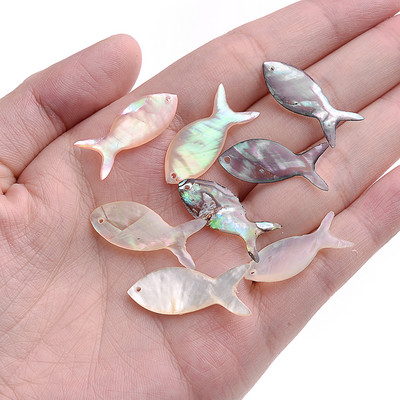 Χονδρική 2τμχ Φυσικό Κρεμαστό Ψάρι Γούρια Χάντρες 24x10mm Mother of Pearl Fish Shell χάντρες για Diy Κοσμήματα Σκουλαρίκι κολιέ