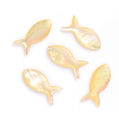 Χονδρική 2τμχ Φυσικό Κρεμαστό Ψάρι Γούρια Χάντρες 24x10mm Mother of Pearl Fish Shell χάντρες για Diy Κοσμήματα Σκουλαρίκι κολιέ