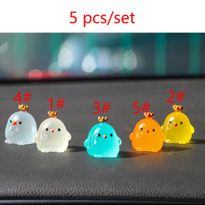 Creative Resin Luminous Crown Chicken Dolls Διακόσμηση αυτοκινήτου Διακόσμηση αυτοκινήτου ταμπλό Κινούμενα σχέδια Καθρέφτης οπισθοπορείας Δώρα παιχνίδι κοτόπουλου