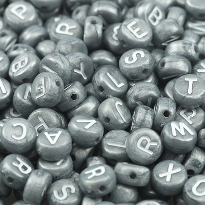 100/200/300/500PC Μικτό επιχρυσωμένο γράμμα ακρυλικό στρογγυλό επίπεδες χάντρες αλφαβήτου για κοσμήματα Χειροποίητο Diy βραχιόλι κολιέ