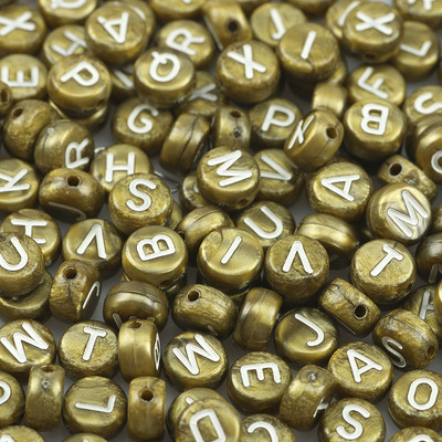 100/200/300/500PC Μικτό επιχρυσωμένο γράμμα ακρυλικό στρογγυλό επίπεδες χάντρες αλφαβήτου για κοσμήματα Χειροποίητο Diy βραχιόλι κολιέ