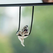 Χαριτωμένο αστείο μπουλντόγκ με καθρέφτη αυτοκινήτου κρεμαστό κρεμαστό κόσμημα μπουλντόγκ Chews Bones Auto Εσωτερική Διακόσμηση Κρεμαστό για Προϊόν Αυτοκινήτου Εσωτερικά Αξεσουάρ