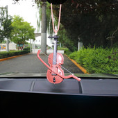 PVC literatūrinio stiliaus pakabukas su smuiku, automobilio galinio vaizdo veidrodžio apdaila, automobilio pakabuko dovana draugams automobilių priedai Gitaros dekoravimas