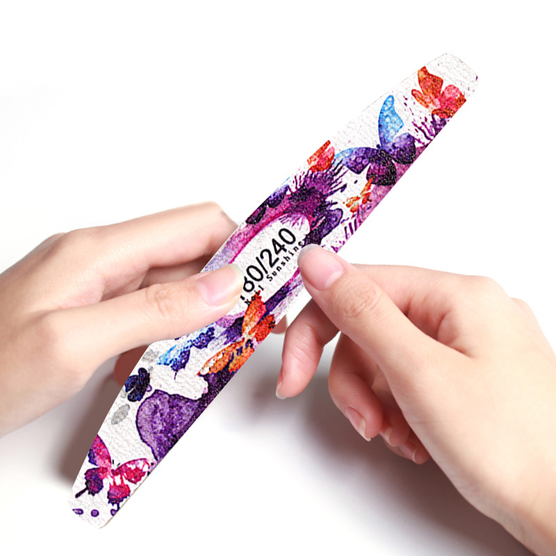 12 τεμ./Παρτίδα Γκρι λίμες νυχιών Ξύλινο επαγγελματικό λίμα σε στυλ φεγγαριού 100/120/150/180/240 Limas Εργαλεία μανικιούρ Σχέδιο πεταλούδας