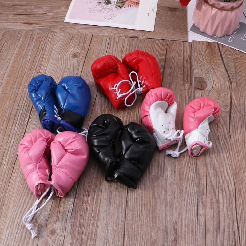 Mini Boxing Gloves Miniature Punching Gloves Κρεμαστό μενταγιόν αυτοκινήτου Κρεμαστό γάντια του μποξ Μοντέλο Διακόσμηση Καθρέφτες οπισθοπορείας Styling