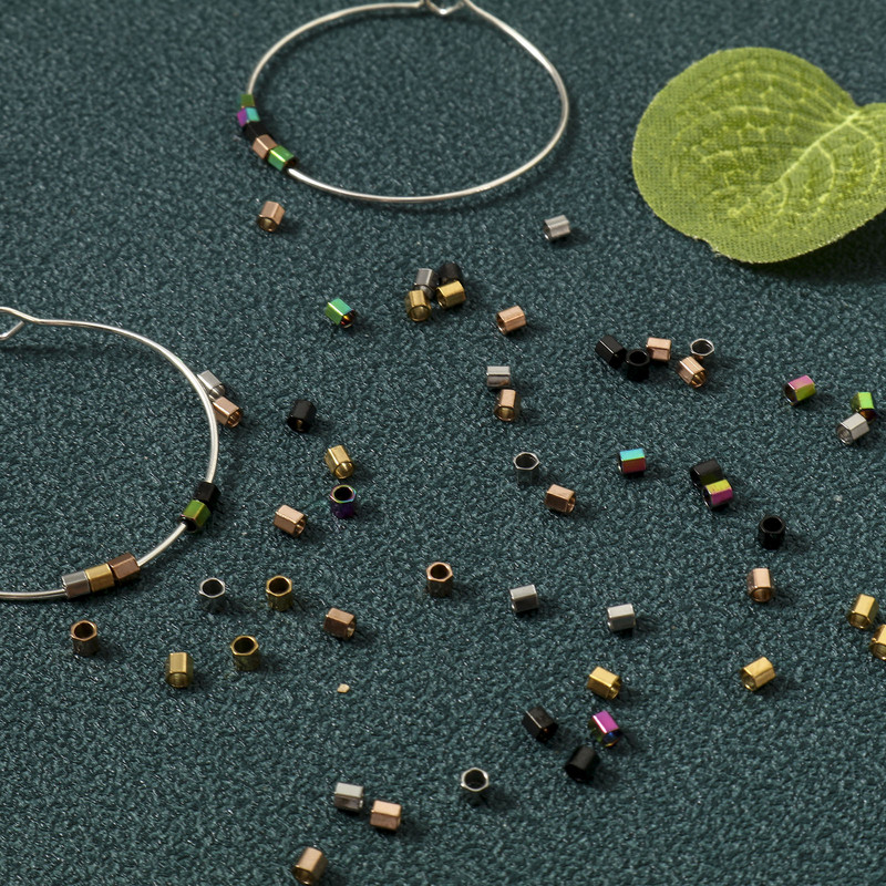 304 χάντρες από ανοξείδωτο ατσάλι Πολύχρωμες εξάγωνες χάντρες διαχωριστικού πρίσματος για DIY κοσμήματα κατασκευής κολιέ Βραχιόλια Μεταλλικές χάντρες, 10 τμχ