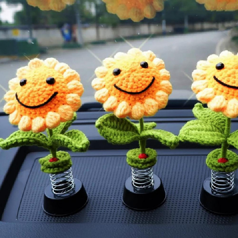 Automobilio ornamentas Ryškus siūbavimo galvutė saulėgrąžos formos automobilio priedai Prietaisų skydelis Gėlės žaislas transporto priemonei