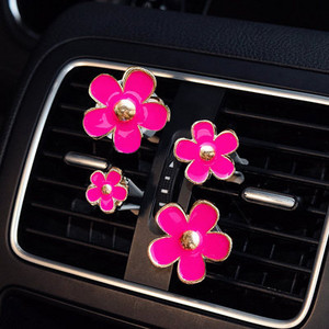 4 tk / komplekt lilleline auto õhuava värskendaja parfüümi klamber auto hajuti kliimaseadme klamber auto sisekujundus kingitus tüdrukule