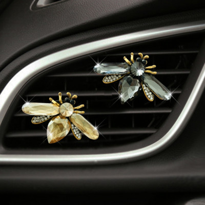 Crystal Diamond Bee Освежител за въздух за кола Auto Outlet Парфюм Bees Clip Интериорни аксесоари Оформление на автомобила Вентилационен отвор Разсейвател на аромати