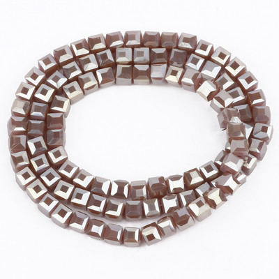 2mm 3mm 4mm AB värvikuubik Austria kristallist klaashelmestest tahutud ruudukujulised lahtised vahehelmed ehete valmistamiseks DIY käevõru kaelakee