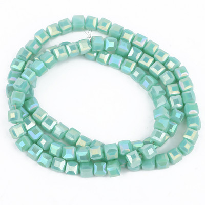 2mm 3mm 4mm AB värvikuubik Austria kristallist klaashelmestest tahutud ruudukujulised lahtised vahehelmed ehete valmistamiseks DIY käevõru kaelakee