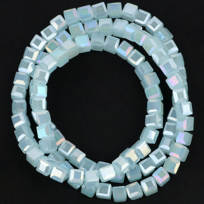 2mm 3mm 4mm AB värvikuubik Austria kristallist klaashelmestest tahutud ruudukujulised lahtised vahehelmed ehete valmistamiseks DIY käevõru kaelakee