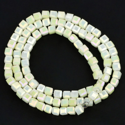 2mm 3mm 4mm AB värvikuubik Austria kristallist klaashelmestest tahutud ruudukujulised lahtised vahehelmed ehete valmistamiseks DIY käevõru kaelakee