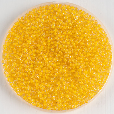Aranysárga gyöngyök nagykereskedelme 2mm-es cseh kristály üveggyöngy ékszergyártás női ékszer barkács anyag bő gyöngyök