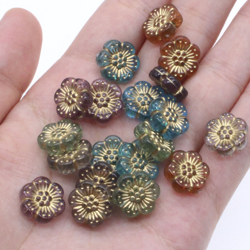 CHONGAI 30 db divatos virág formájú átlátszó arany színű gyöngyök ékszerkészítéshez barkács gyöngyök kiegészítők