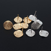 10 tk 12 mm kuldne ebakorrapärane ümmargune kõrvarõnga alus.