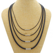 1,5–4 mm mustast pehmest õõnes kummist köiega kaelakee roostevabast terasest kinnitusklambriga, pandla nööriga DIY ehted 45/50/55/60 cm