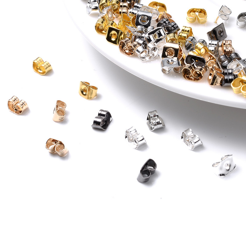 100 τμχ. Πώμα για σκουλαρίκι πεταλούδας από χρυσό ασήμι από ανοξείδωτο ατσάλι Βάση καρφιά αυτιών Ρυθμίσεις σκουλαρικιών DIY Προμήθειες κατασκευής κοσμημάτων