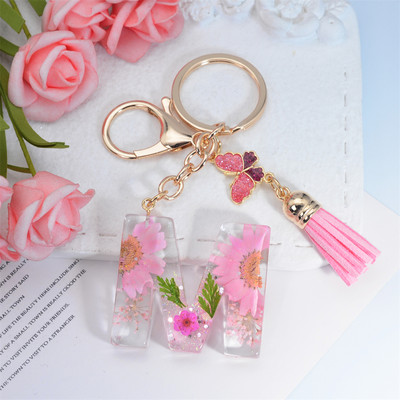 Μπρελόκ AZ Dried Flowers Initials με κρεμαστό μπρελόκ με φούντα πεταλούδας για γυναικείες τσάντες στολίδια Μπρελόκ αυτοκινήτου Αναμνηστικά δώρα