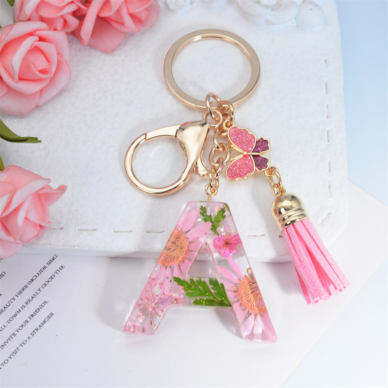 Μπρελόκ AZ Dried Flowers Initials με κρεμαστό μπρελόκ με φούντα πεταλούδας για γυναικείες τσάντες στολίδια Μπρελόκ αυτοκινήτου Αναμνηστικά δώρα