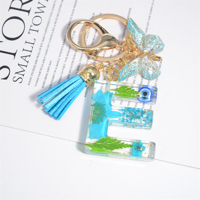 AZ kuivatatud lilledega tähed võtmehoidja Populaarne vaigust tähestik Võtmehoidja Liblikas Tutt Ripats Võtmehoidja Naiste Ehted Aksessuaar Kingitus