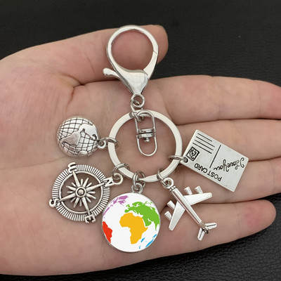 Zemljina ravnina, privjesak za ključeve, zemaljski kompas, memorijalni privjesak za ključeve, dar za ljubitelje putovanja