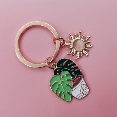 Mielas emalinis raktų pakabukas Saulė Rainbow Debesis Kaktusas Raktų Pakabukas Augalų Raktų Pakabukai Moterims Vyriškos Rankinės Priedai „Pasidaryk pats“ papuošalai Dovanos