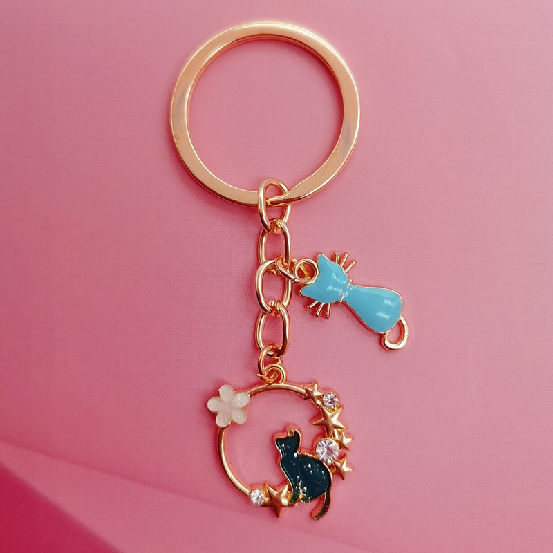 Gražios katės, gėlių žvaigždės raktų pakabukas, gyvūnas, emalio raktų pakabukas, draugystės dovanos poros mylėtojui, rankų darbo papuošalai