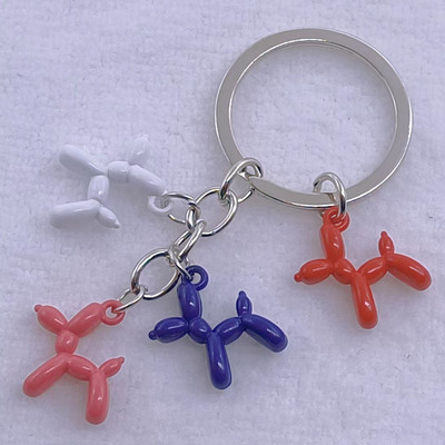 Nová módna kľúčenka Čierna Biela Modrá Červená Žltá Balón Pes Pudel Zvierací Pes Prívesok Kľúčenka od auta