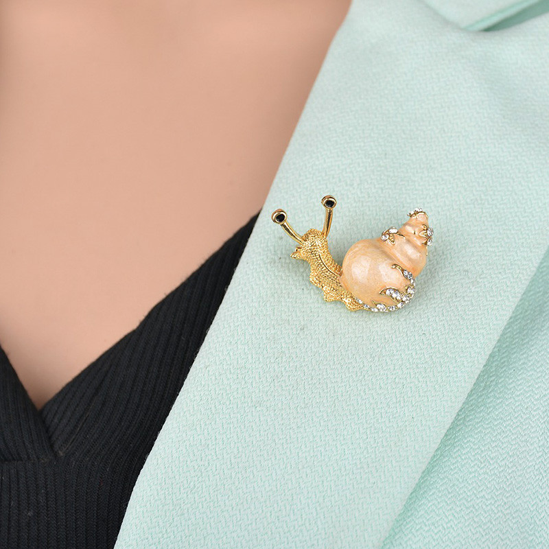 Mados Kalnų krištolas Sraigės Sagės Moterims Vyrams Mieli Maži Vabzdžių Metaliniai Emalio Smeigtukai Papuošalai Dovanos Aukšta Kokybė