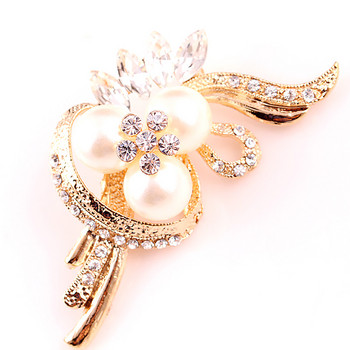 Модна брошка с кристали за жени Винтидж имитация на перлени кристали Метални игли Сватбено парти Аксесоари за бижута