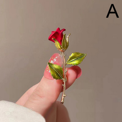 Брошки с перли и кристали за жени Модна игла Брошка Аксесоари за дрехи Роза Пеперуда Метални игли Бижута Сватбени подаръци