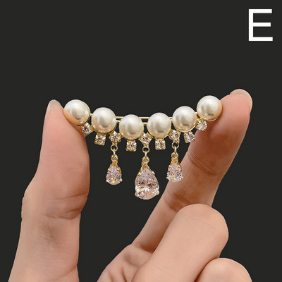 Брошки с перли и кристали за жени Модна игла Брошка Аксесоари за дрехи Роза Пеперуда Метални игли Бижута Сватбени подаръци