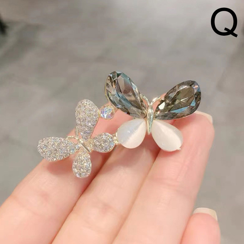 Брошки с перли и кристали за жени Модна игла Брошка Аксесоари за дрехи Роза Пеперуда Метални игли Бижута Сватбени подаръци