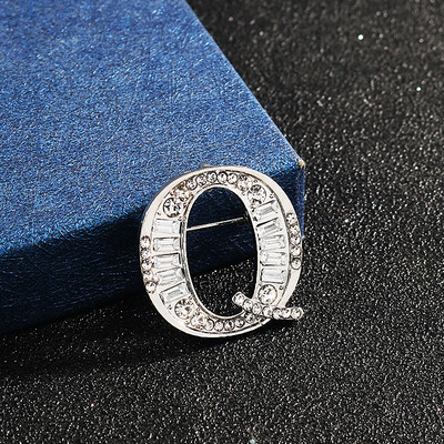 Novi inicijali A do Z 26 slova Igla Srebrna boja Kristalna engleska abeceda Muško odijelo Bedž Broš na rever Žene Muškarci Nakit za zabave