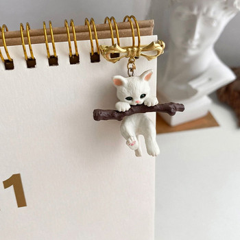Τρισδιάστατη καρφίτσα χαριτωμένη γάτα καρφίτσα λευκή γάτα που κρατά ένα κλαδί γάτα αγκαλιά δέντρο Καρφίτσα Τρισδιάστατες καρφίτσες για πέτο Διακόσμηση τσάντας