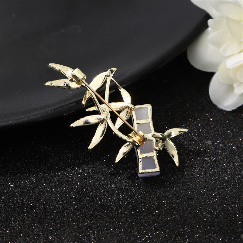 Novi zeleni broševi od bambusa Rhinestone Trendy emajl igla za žene muškarce ovratnik šal kopča metalne značke dodaci nakit darovi