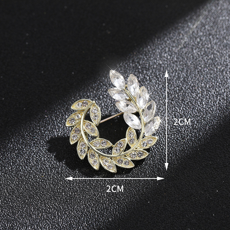 Novi biserni dijamant, sjajni šal, broš s kopčom za žene Trendy, elegantan broš s bambusovim cvijetom, igle za revere, vjenčani darovi