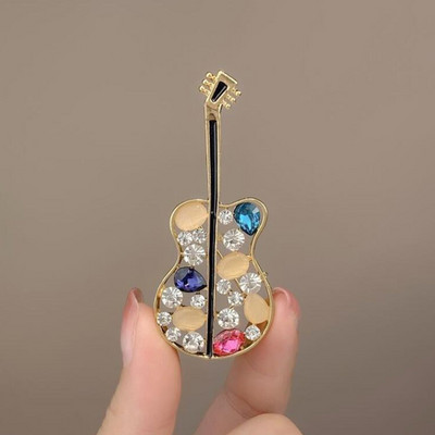 Mados animacinis filmas Opalinis akmeninis sagė Miela katė sėdi ant mėnulio Sagės moterims Gyvūnai Atsitiktinis vakarėlis Korsažas Papuošalai Dovana