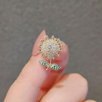 Mados animacinis filmas Opalinis akmeninis sagė Miela katė sėdi ant mėnulio Sagės moterims Gyvūnai Atsitiktinis vakarėlis Korsažas Papuošalai Dovana