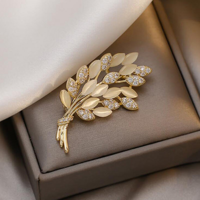 Mados animacinis filmas Opalinis akmeninis sagė Miela katė sėdi ant mėnulio Sagės moterims Gyvūnai Atsitiktinis vakarėlis Korsažas Papuošalai Dovana