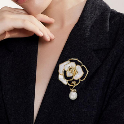 Mados animacinis filmas Opalinis akmeninis sagė Miela katė sėdi ant mėnulio Sagės moterims Gyvūnai Atsitiktinis vakarėlis Korsažas Papuošalai Dovana