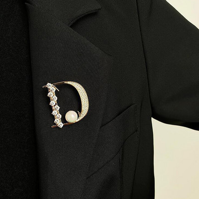 Mados animacinis filmas Opalinis akmeninis sagė Miela katė sėdi ant mėnulio Sagės moterims Gyvūnai Atsitiktinis vakarėlis Korsažas Papuošalai Dovana