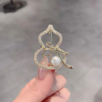 Καρφίτσες λουλουδιών πεταλούδας μόδας για γυναίκες γούρι με παγιέτες κορσάζ λιβελλούλη καρφίτσες πέτο με πόρπες έντομο Κόσμημα