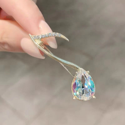 Καρφίτσες λουλουδιών πεταλούδας μόδας για γυναίκες γούρι με παγιέτες κορσάζ λιβελλούλη καρφίτσες πέτο με πόρπες έντομο Κόσμημα