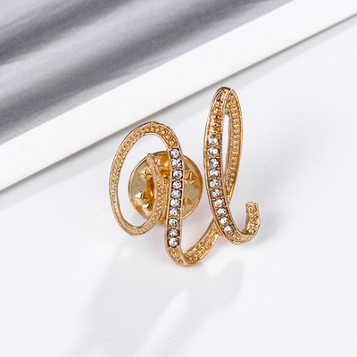 Uued Rhinestone`i kristallist prossid kullavärvi 26 inglise kirjaga revääridega särk Kleit rinnamärk Moeehted naistele Aksessuaarid